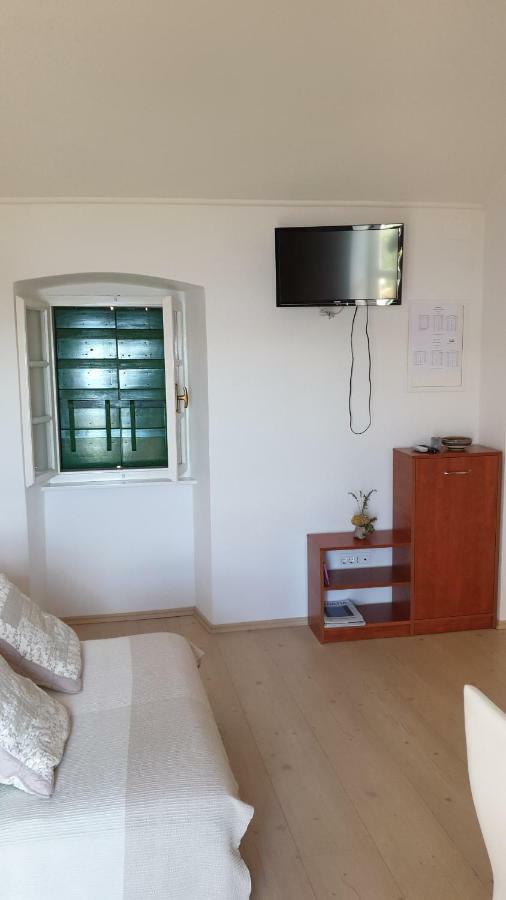 Apartment Marina Valun Exteriér fotografie